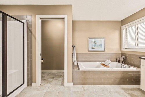 111 Marquis Cove Se, Calgary, AB - Indoor Photo Showing Bathroom