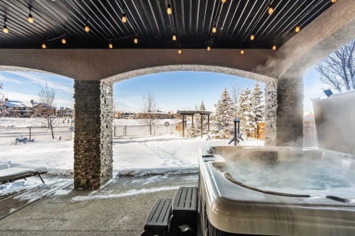 111 Marquis Cove Se, Calgary, AB - Outdoor