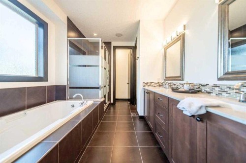 73 Quarry Way Se, Calgary, AB 