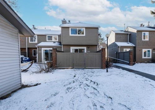 1101-829 Coach Bluff Crescent Sw, Calgary, AB - Outdoor