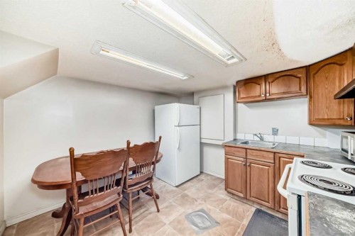 292 Taralake Terrace Ne, Calgary, AB - Indoor Photo Showing Kitchen