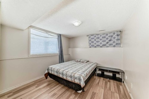 292 Taralake Terrace Ne, Calgary, AB - Indoor Photo Showing Bedroom