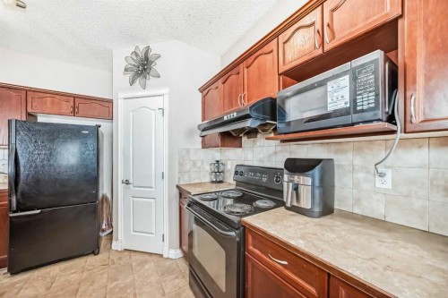 292 Taralake Terrace Ne, Calgary, AB - Indoor Photo Showing Kitchen