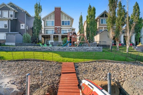 2233 Bayside Circle Sw, Airdrie, AB - Outdoor With Facade