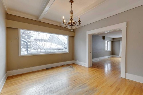 3226 7 Street Sw, Calgary, AB - Indoor Photo Showing Other Room