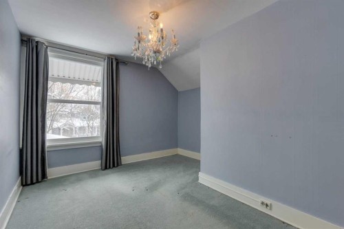 3226 7 Street Sw, Calgary, AB - Indoor Photo Showing Other Room