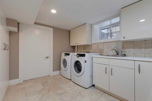 3226 7 Street Sw, Calgary, AB - Indoor Photo Showing Laundry Room