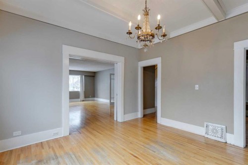 3226 7 Street Sw, Calgary, AB - Indoor Photo Showing Other Room