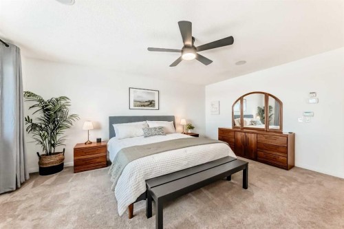 135 Autumn Close Se, Calgary, AB - Indoor Photo Showing Bedroom