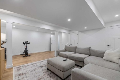 143 Prestwick Heath Se, Calgary, AB - Indoor