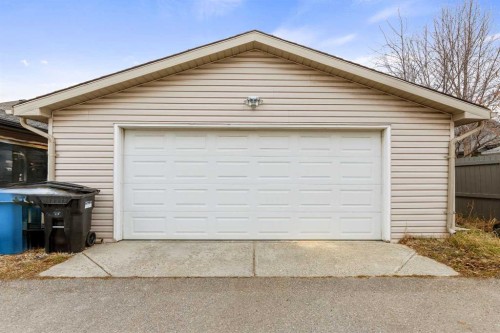 143 Prestwick Heath Se, Calgary, AB - Outdoor With Exterior