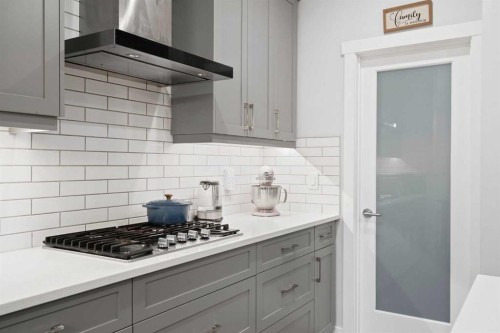 21 Seton Parade Se, Calgary, AB - Indoor Photo Showing Kitchen