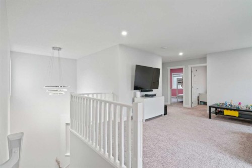 21 Seton Parade Se, Calgary, AB - Indoor Photo Showing Other Room