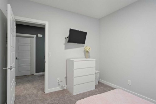 21 Seton Parade Se, Calgary, AB - Indoor