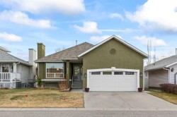 1513 10 Avenue SE High River, AB T1V 1L8