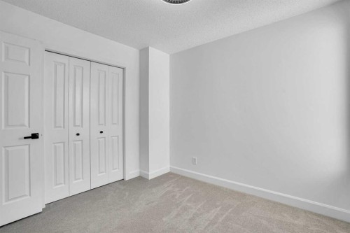 30 New Brighton Circle Se, Calgary, AB - Indoor Photo Showing Other Room