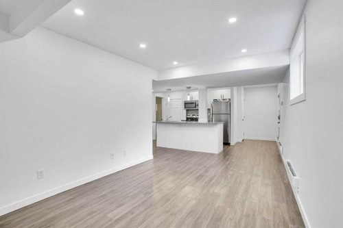 30 New Brighton Circle Se, Calgary, AB - Indoor Photo Showing Other Room