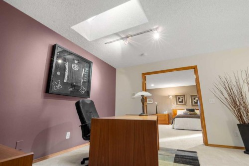 2331 Morris Crescent Se, Airdrie, AB - Indoor Photo Showing Office