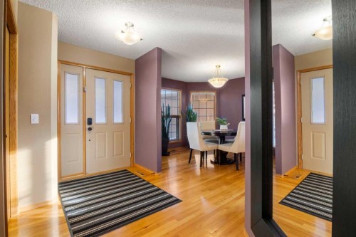 2331 Morris Crescent Se, Airdrie, AB - Indoor Photo Showing Other Room