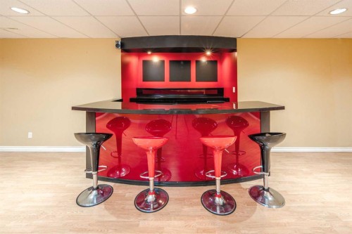 18 Hidden Creek Point Nw, Calgary, AB - Indoor Photo Showing Other Room