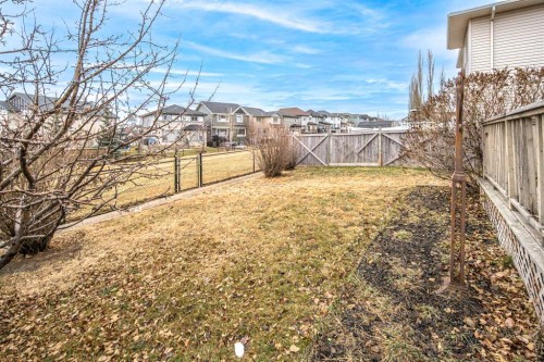 18 Hidden Creek Point Nw, Calgary, AB - Outdoor