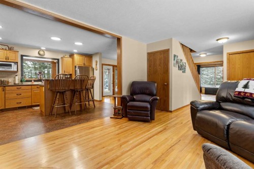 101-04042 Highway 587, Rural Red Deer County, AB - Indoor Photo Showing Other Room