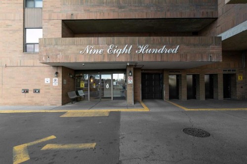 1006-9800 Horton Road Sw, Calgary, AB - Outdoor