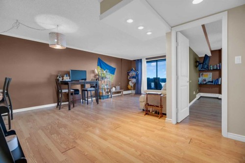 1006-9800 Horton Road Sw, Calgary, AB - Indoor