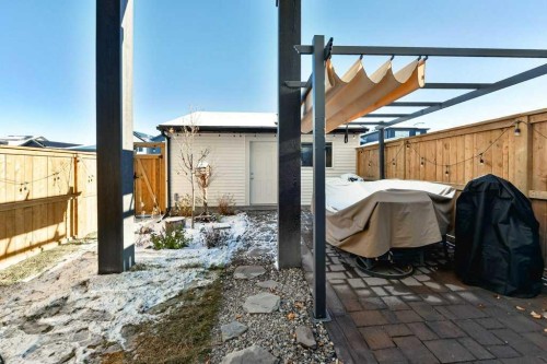 207 Aquila Way Nw, Calgary, AB - Outdoor