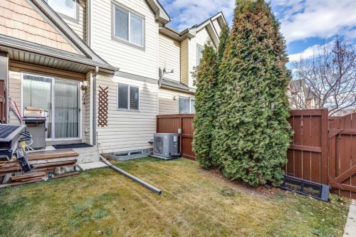 704-2445 Kingsland Road Se, Airdrie, AB - Outdoor