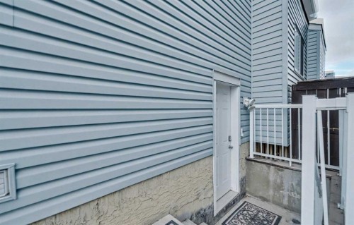 12 Tarawood Grove Ne, Calgary, AB - Outdoor