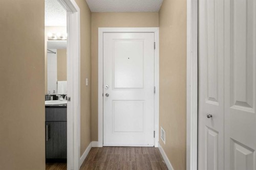 412-5 Saddlestone Way Ne, Calgary, AB - Indoor Photo Showing Other Room