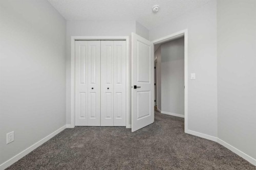 218 Edith Road Nw, Calgary, AB - Indoor