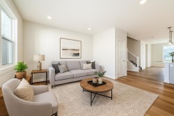 32 Creekside Rise SW Calgary, AB T2X 5V9