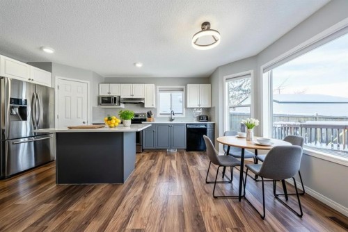 55 Mt Apex Green Se, Calgary, AB - Indoor