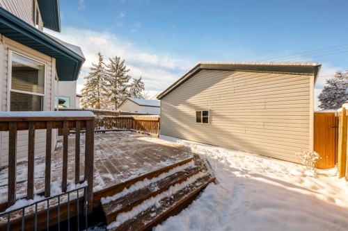 55 Mt Apex Green Se, Calgary, AB - Outdoor With Exterior