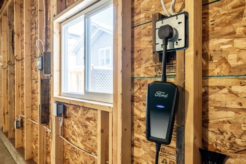 55 Mt Apex Green Se, Calgary, AB - Indoor Photo Showing Other Room