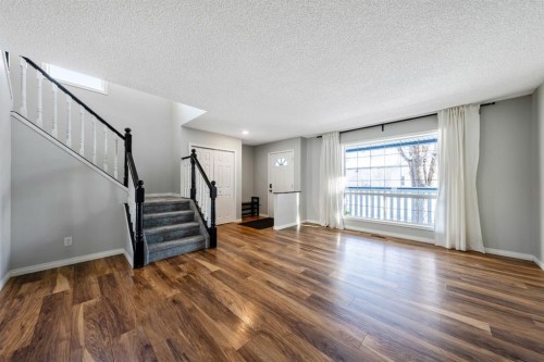 55 Mt Apex Green Se, Calgary, AB - Indoor Photo Showing Other Room