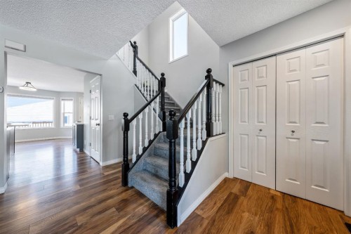 55 Mt Apex Green Se, Calgary, AB - Indoor Photo Showing Other Room