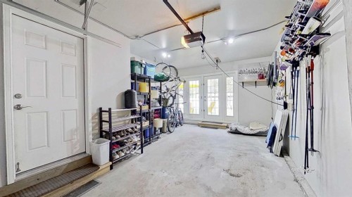 2932 Lathom Crescent Sw, Calgary, AB - Indoor