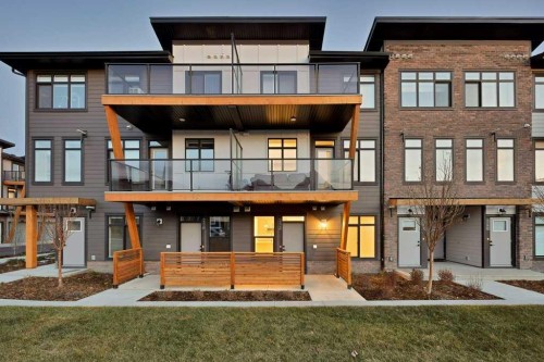 572 Seton Circle, Calgary, AB - Outdoor With Facade