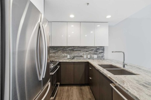 1505-519 Riverfront Avenue Se, Calgary, AB - Indoor Photo Showing Kitchen With Stainless Steel Kitchen With Double Sink With Upgraded Kitchen