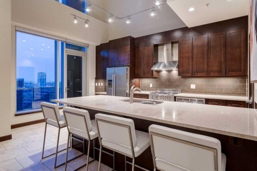 3004-211 13 Avenue Se, Calgary, AB - Indoor Photo Showing Kitchen With Double Sink With Upgraded Kitchen