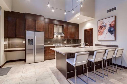 3004-211 13 Avenue Se, Calgary, AB - Indoor Photo Showing Kitchen
