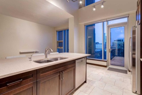 3004-211 13 Avenue Se, Calgary, AB - Indoor Photo Showing Kitchen With Double Sink