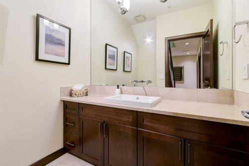 3004-211 13 Avenue Se, Calgary, AB - Indoor Photo Showing Bathroom
