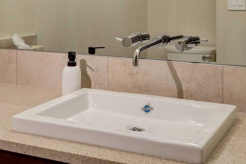 3004-211 13 Avenue Se, Calgary, AB - Indoor Photo Showing Bathroom