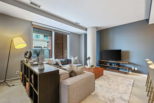 202-1320 1 Street Se, Calgary, AB - Indoor