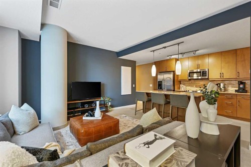 202-1320 1 Street Se, Calgary, AB - Indoor