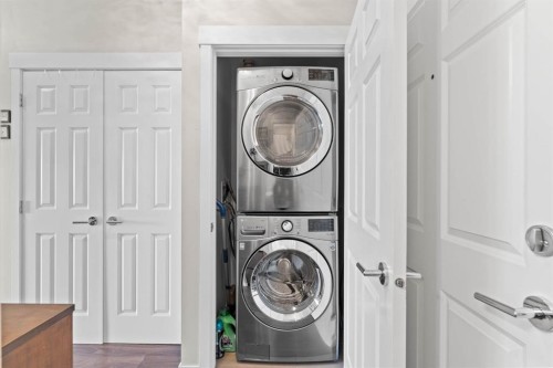 1403-99 Copperstone Park Se, Calgary, AB - Indoor Photo Showing Laundry Room